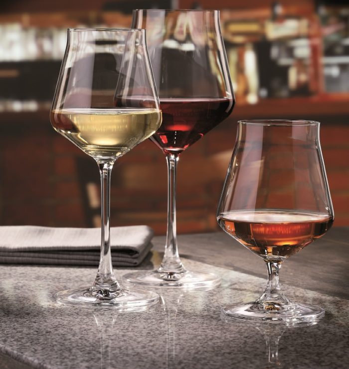 verre en cristal cognac et verre à vin - collection alca - maison cyna