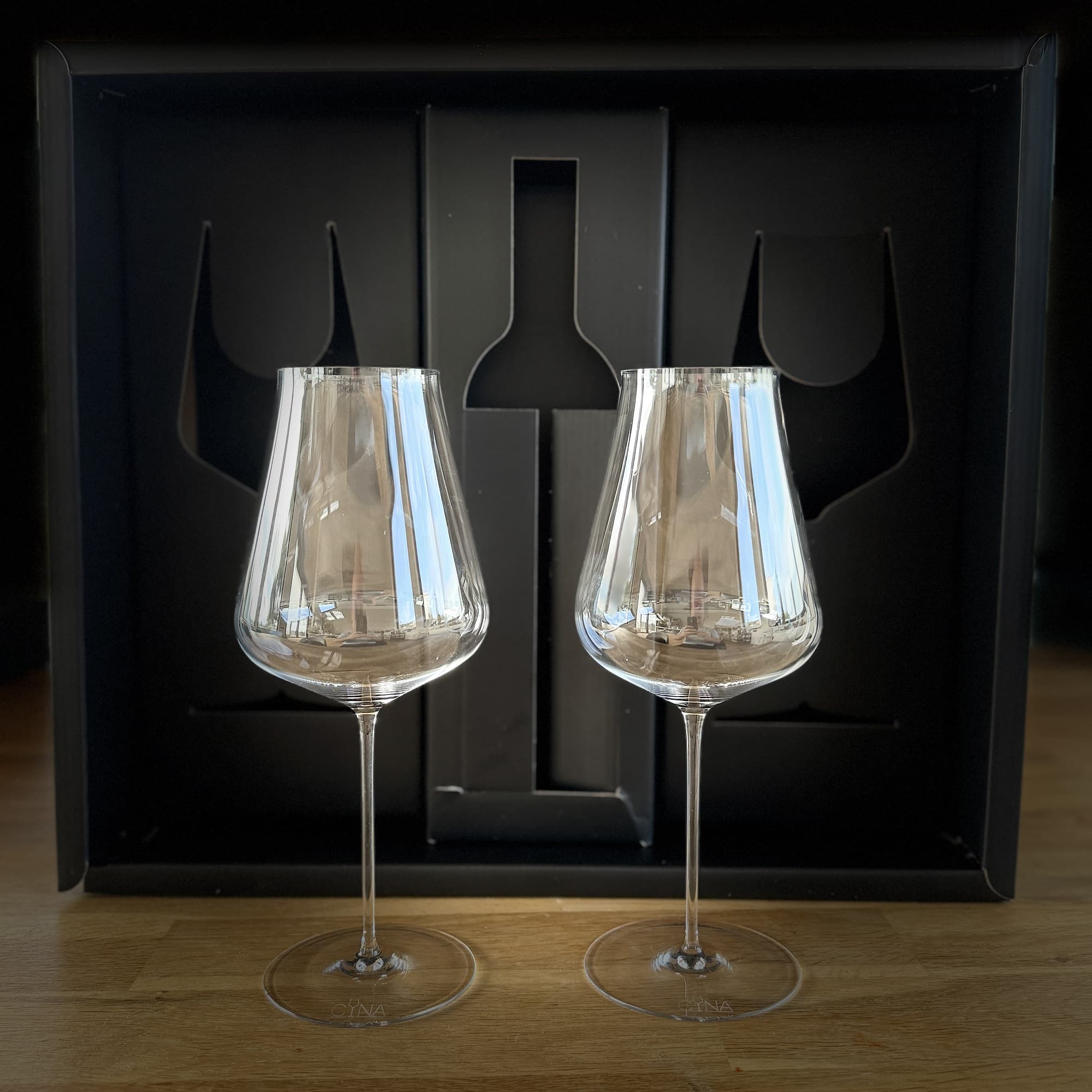 maison cyna coffret cadeau 2 verres bordeaux collection palace en cristal sans plomb renforcé au titane 2000x2000 1